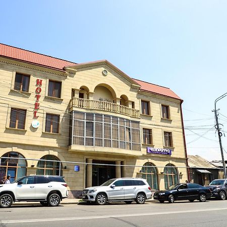 Sd Hotel Jerevan Eksteriør bilde