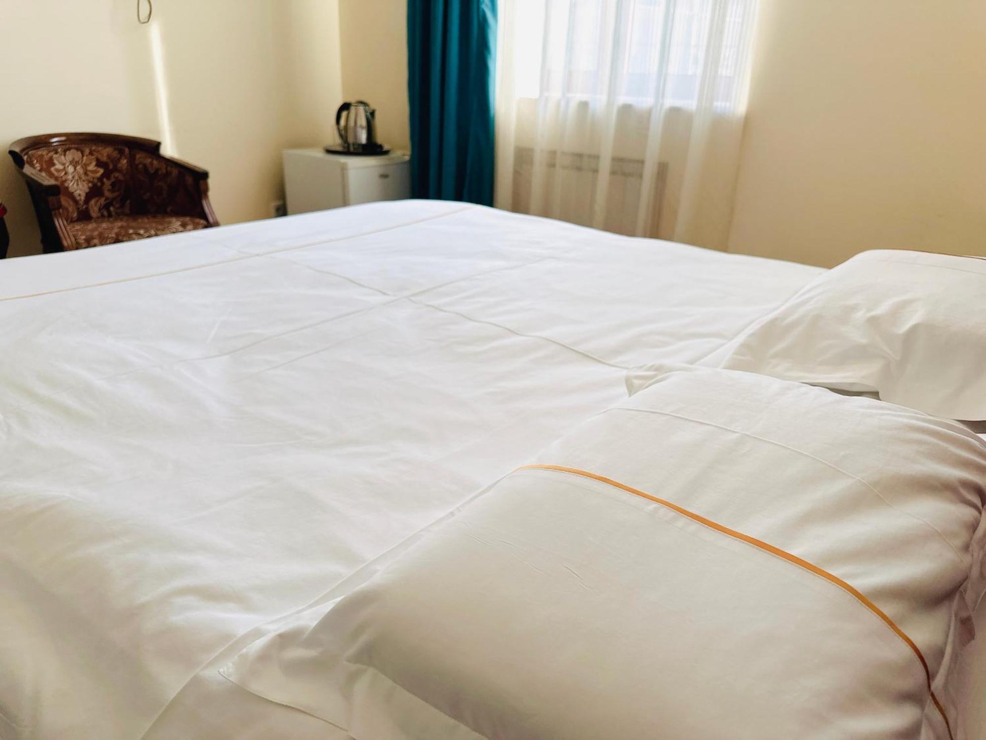 Sd Hotel Jerevan Eksteriør bilde