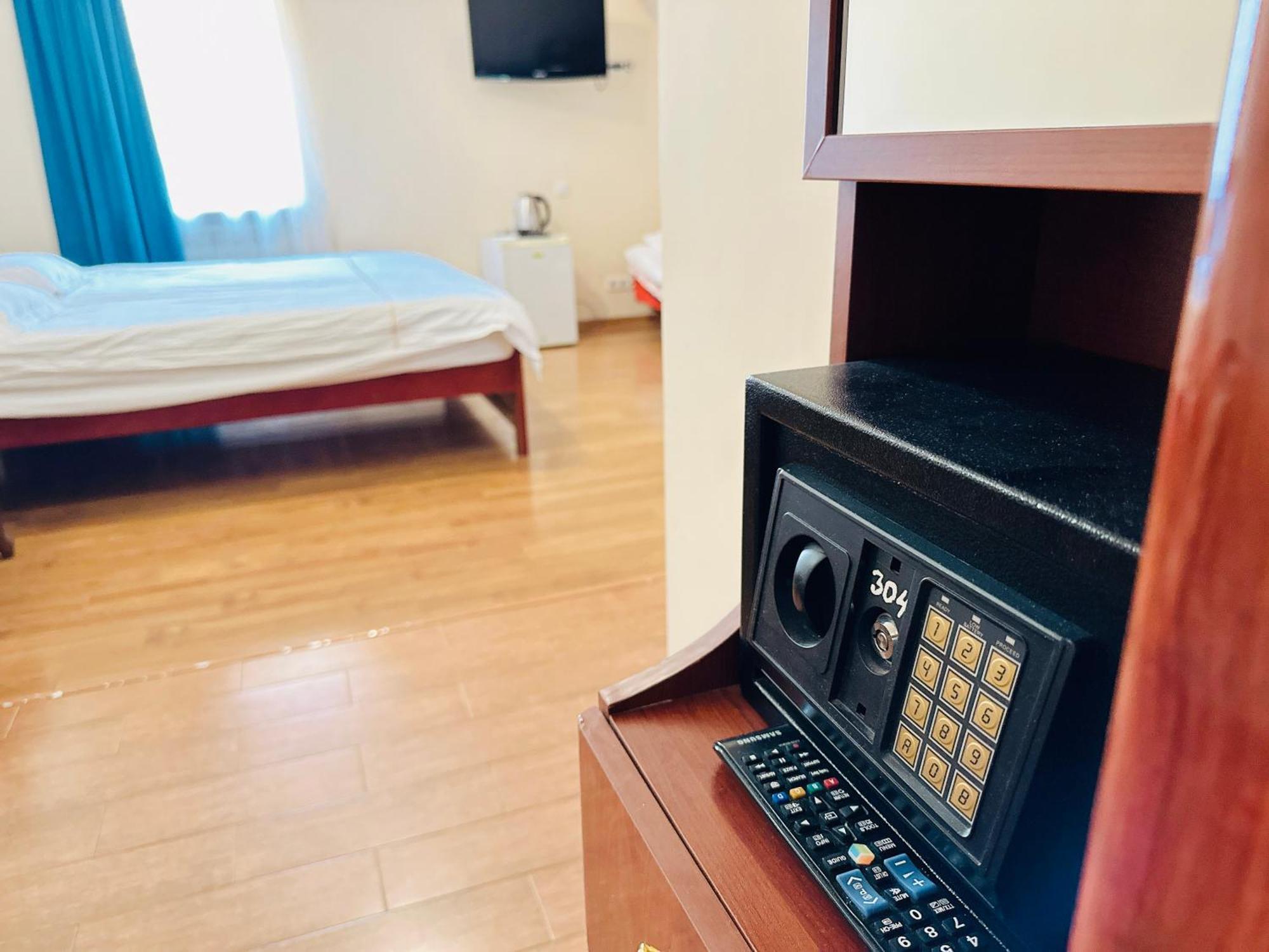 Sd Hotel Jerevan Eksteriør bilde