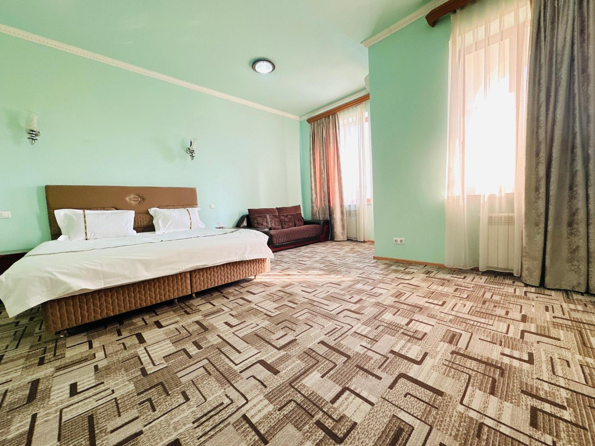 Sd Hotel Jerevan Eksteriør bilde